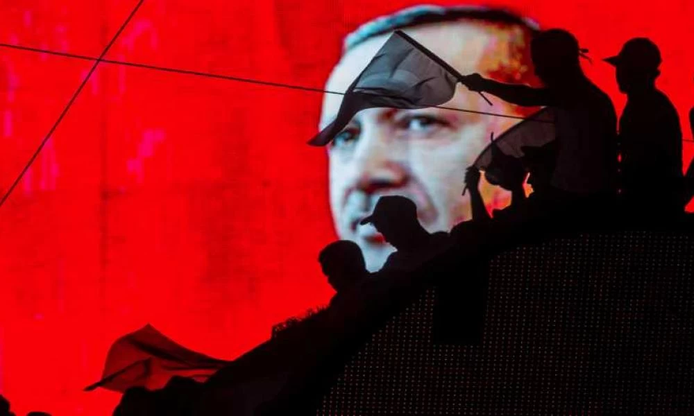 Τουρκία: Η εξωτερική πολιτική που ταιριάζει...ταμάμ στον Ερντογάν